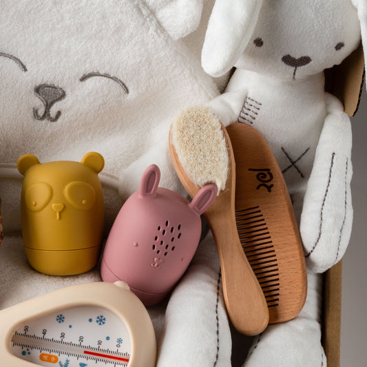 סט מברשת ומסרק בעיצוב אישי