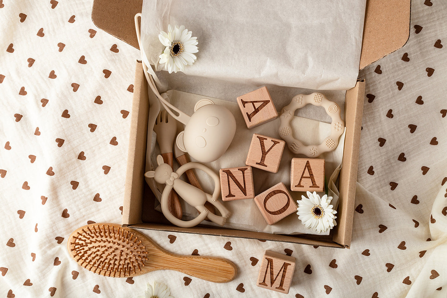 מברשת עץ עם חריטה אישית