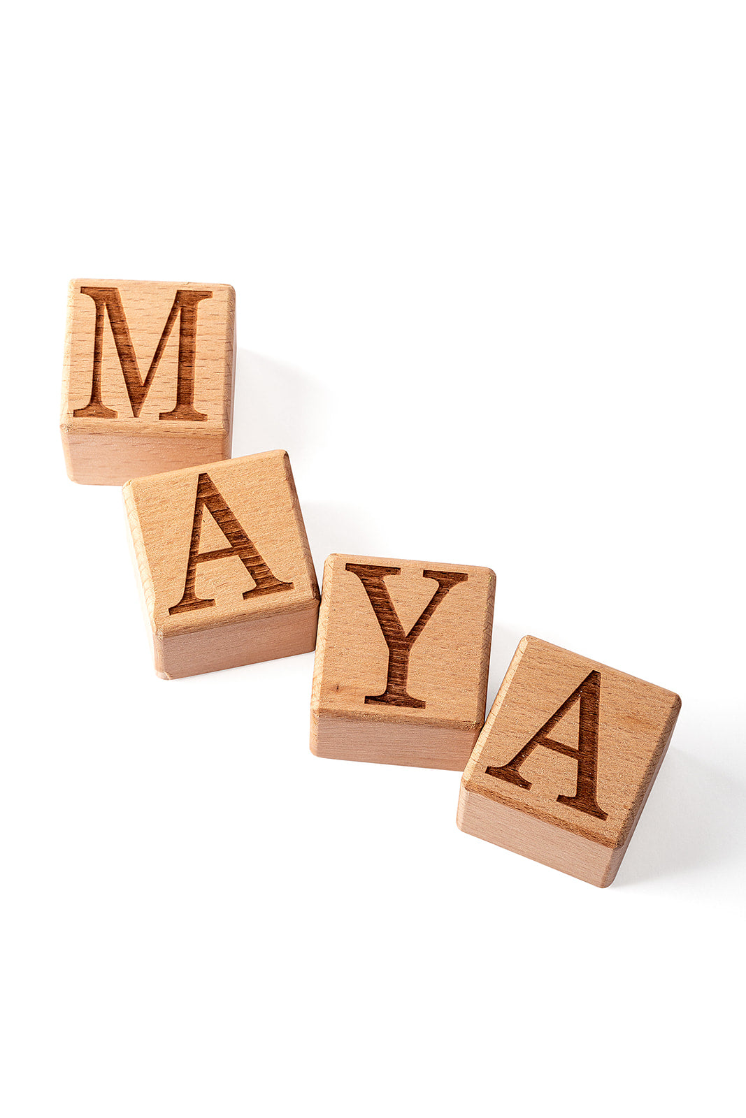 קוביות שם מעץ